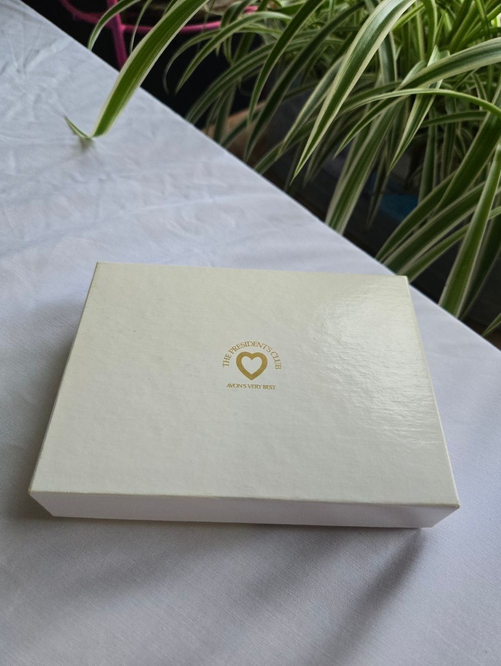 70s/80s Vintage Avon Gold Heart Stationery - William R. Chaney Era
